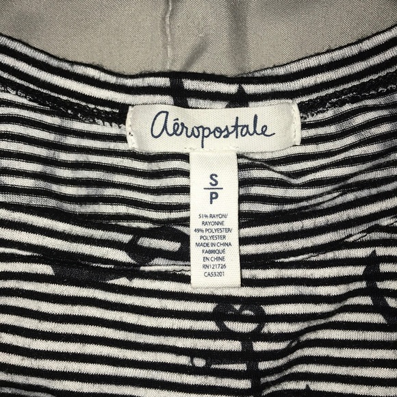 Aeropostale Crop Top - Picture 2 of 2